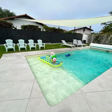 Beautiful With Pool Parking St Jean De Luz Apartment Saint-Jean-de-Luz